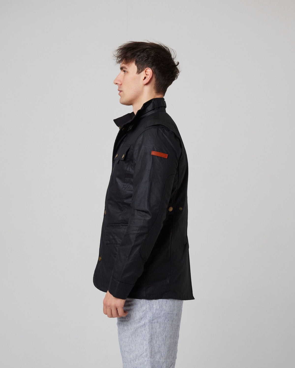 Peregrine Bexley Waxed Jacket in Black