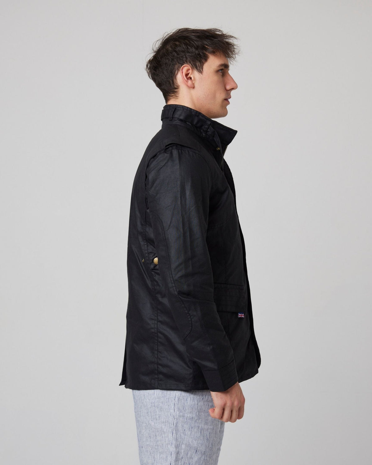 Peregrine Bexley Waxed Jacket in Black