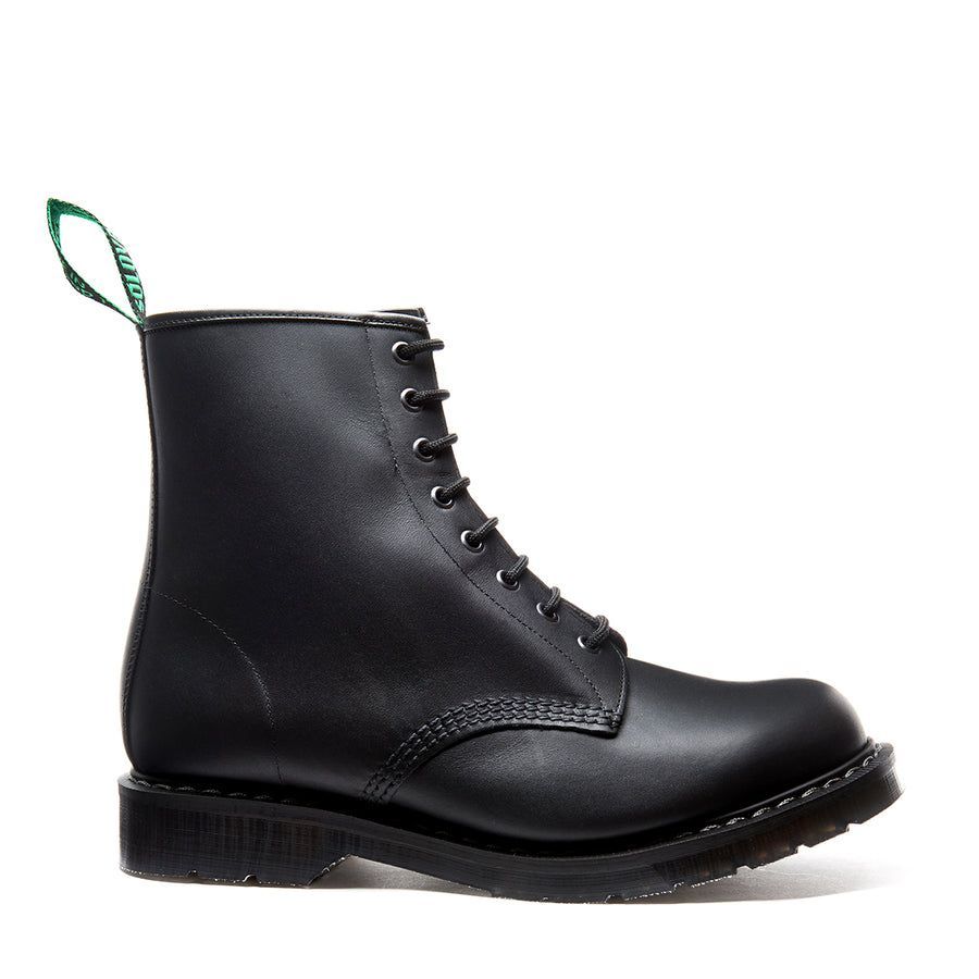 Solovair Greasy 8 Eye Derby Boot Black