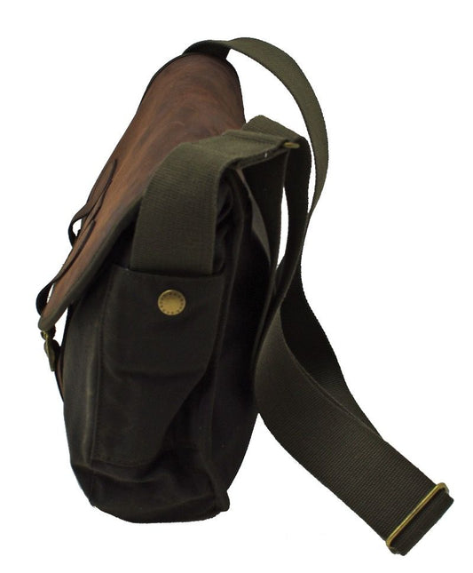 Barbour Wax Leather Tarras Bag Olive