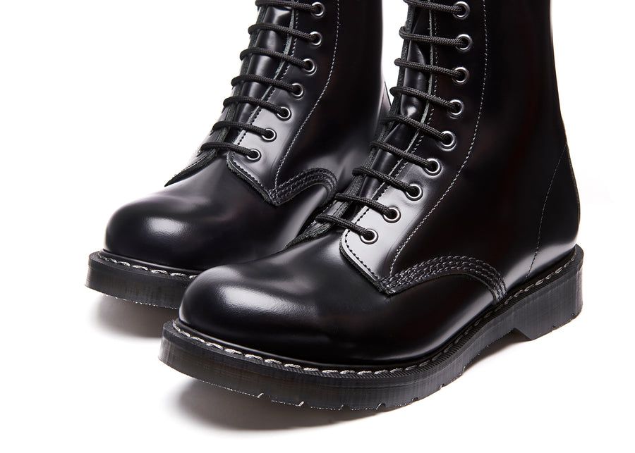 Solovair Hi-Shine Eye Derby Boot in Black