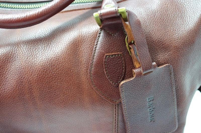 Barbour Leather Medium Travel Bag in Brown